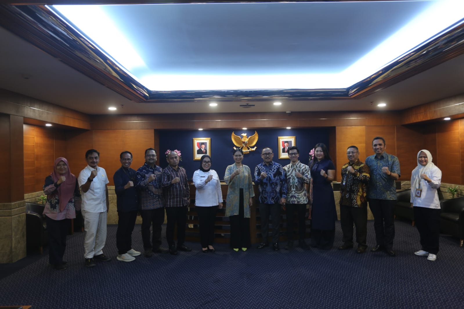 Bertemu Kemenparekraf, Suhardi Duka: Sandeq Silumba Layak Tampil di Panggung Internasional
