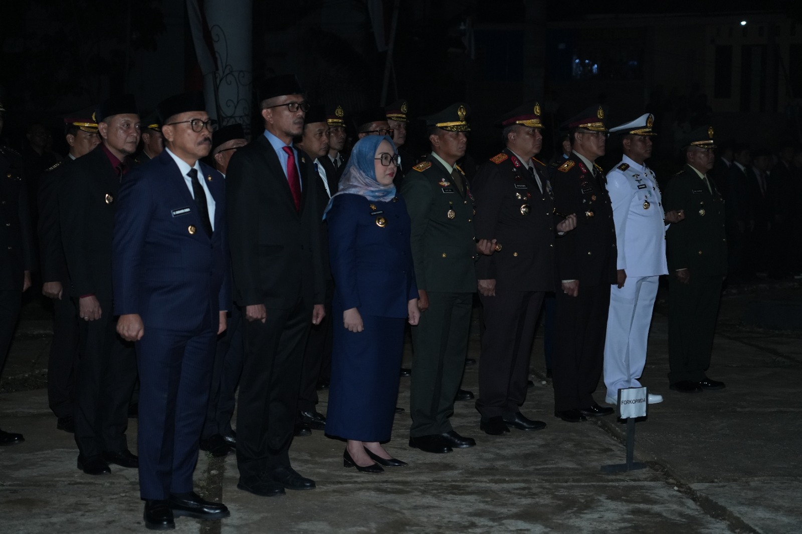 Wakil Ketua DPRD Sulbar Munandar Wijaya Hadiri Apel Kehormatan dan Renungan Suci di Taman Makam Pahlawan Pattidi